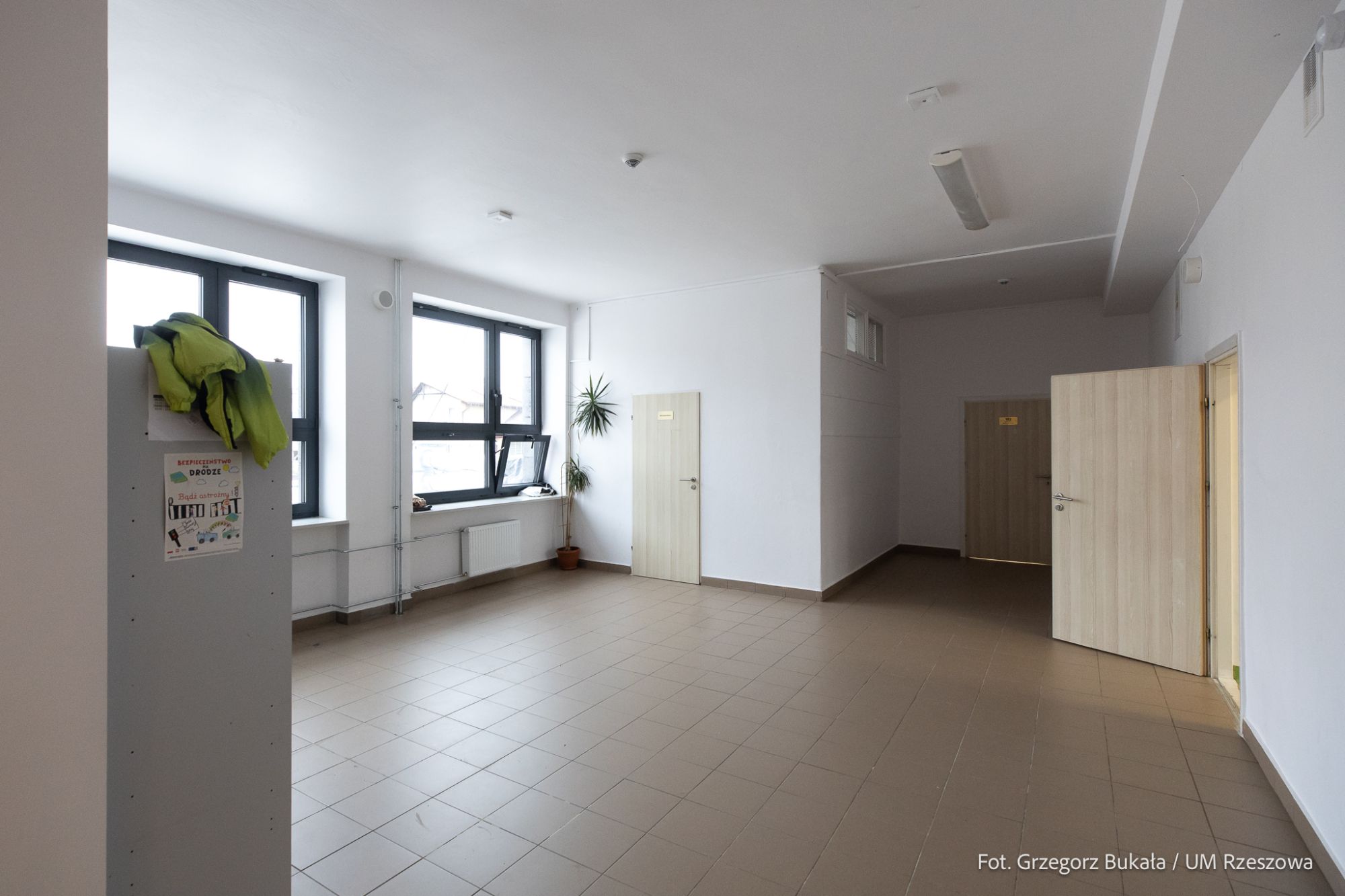 zdjęcie z terenu budowy rzeszowskiej szkoły Podstawowej nr 21 przy ul. Miodowej, fot. Grzegorz Bukała, Urząd Miasta Rzeszowa